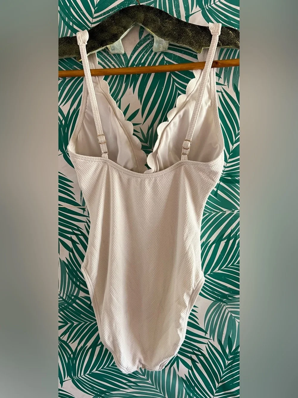 Kate Spade Marina Piccola White textured  Scalloped One-Piece Swimsuit